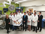 Equipo que operó al paciente en Johns Hopkins Hospital |
Credit: Johns Hopkins Medicine