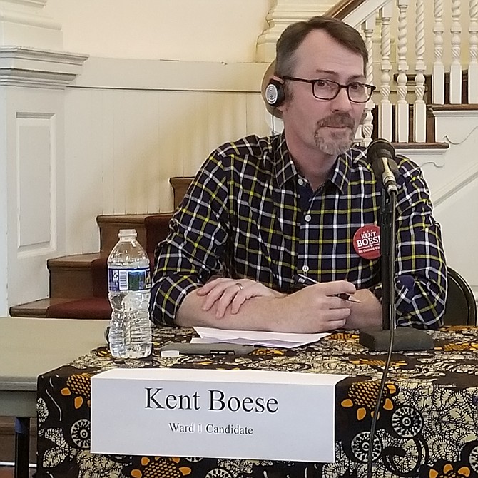 Kent Boese
Candidato por el distrito 1
“Mi posición es extender los privilegios de votación a los no residentes”.
