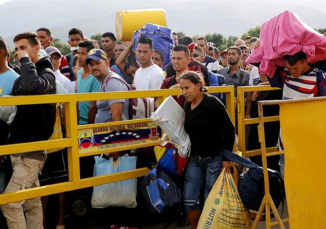 Al menos 59 mil venezolanos han salido por Perú hacia Chile, Argentina y Uruguay