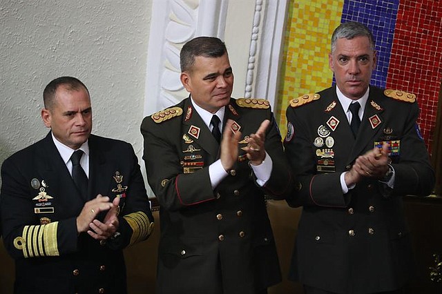 CARACAS. El ministro venezolano de Defensa, Vladimir Padrino Lopez