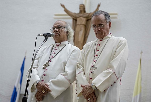 El cardenal Leopoldo Brenes en declaraciones