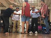 FORMACIÓN. Los talleres iniciaron el 5 de julio y finalizarán con una obra teatral el sábado 14 de julio en la Civic Plaza. 