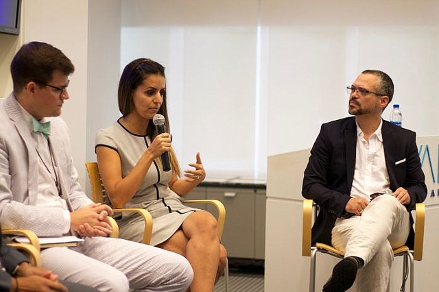 PRIVACIDAD. Durante el foro, los panelistas expertos insistieron en la necesidad de educar a la sociedad sobre la importancia proteger su privacidad con la ayuda de nuevas tecnologías digitales
