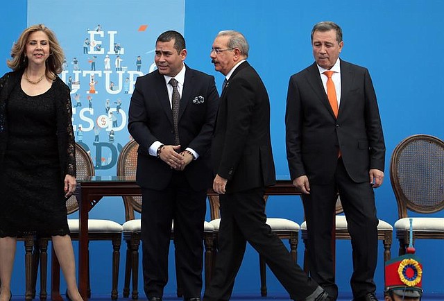COLOMBIA. El presidente de República Dominicana, Danilo Medina (2-d), asiste a la ceremonia de investidura del nuevo presidente Colombiano