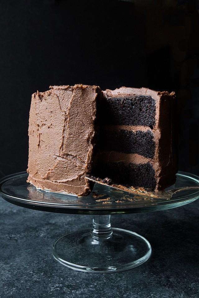 DELICIOSO. También puedes intentar esta versión con frosting de chocolate con leche.