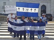 MOVILIZACIÓN. Se instalaron fuera de la sede de la OEA
