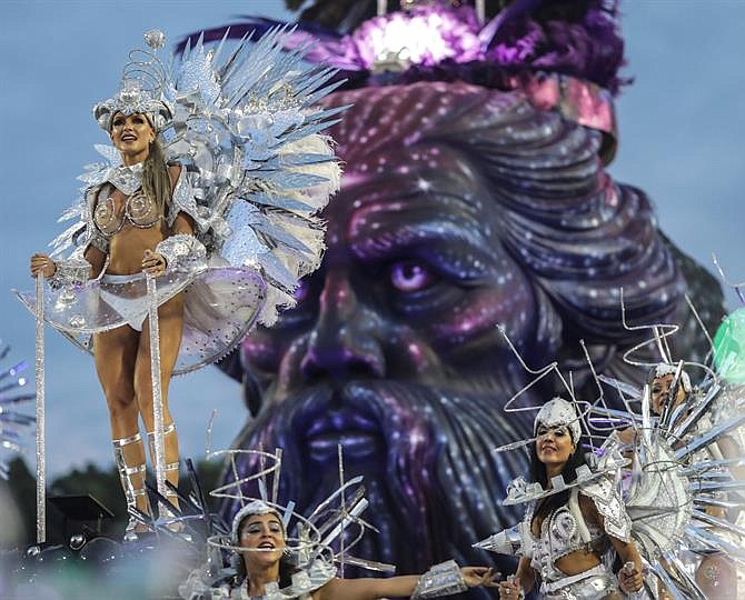 RÍO DE JANEIRO (BRASIL) - La celebración del carnaval, en el sambódromo de Marques de Sapucaí, en Río de Janeiro (Brasil).