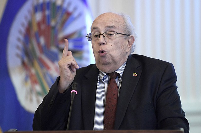 DIPLOMACIA. Fotografía de archivo de Gustavo Tarre, representante del presidente Juan Guaidó, en una reunión en la sede de la OEA.