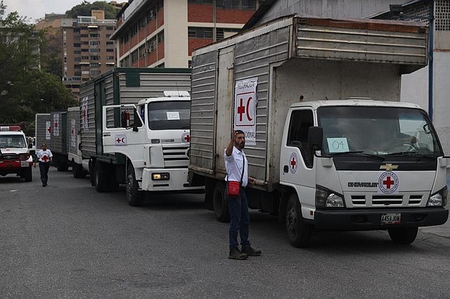 VENEZUELA. La Cruz Roja ingresa generadores eléctricos en ayuda humanitaria