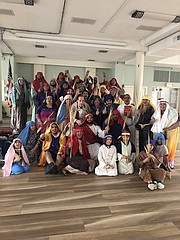 GRUPO. El grupo Santiago Apóstol de la Iglesia Saint James en Falls Church dramatizará el Vía Crucis el viernes 19 de abril.