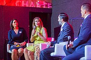 DIÁLOGO. De izq. a der.: Karen Finney (CNN), María Cardona (CNN), Rafael Bernal (The Hill), y Estuardo Rodríguez (Friends of Latino American Museum).