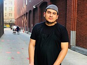 SALVADOREÑO. El joven, salvadoreño, Ernesto Jurado, feliz de que el mes la cultura hispana se haya hecho sentir en Washington DC / Anna Núñez Silva