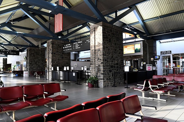 LOCALES. El subsidio federal del Aeropuerto Regional de Hagerstown había apoyado vuelos diarios, que conectaban el pequeño aeropuerto a media milla de la frontera de Pensilvania con Baltimore y Pittsburgh. Foto: Katherine Frey/The Washington Post.