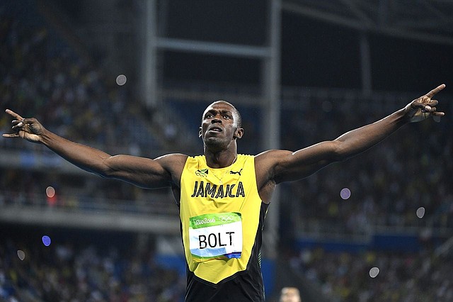 VELOZ. Bolt se fue con varios récords difíciles de superar. | Foto: Efe.