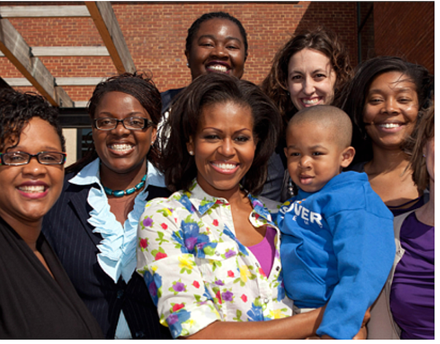 PRESIDENCIAL. La primera dama Michelle Obama visita KIPP DC Douglass Campus en 2012