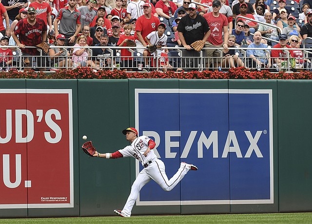 VERSÁTIL. También brilla con el guante. | Foto: Toni Sandys/The Washington Post.