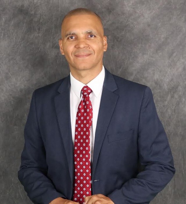 REPRESENTANTE. El dominicano Franklin García es el actual representante bajo sombra de DC en el Congreso. | CREDITO: CORT. FRANKLIN GARCÍA