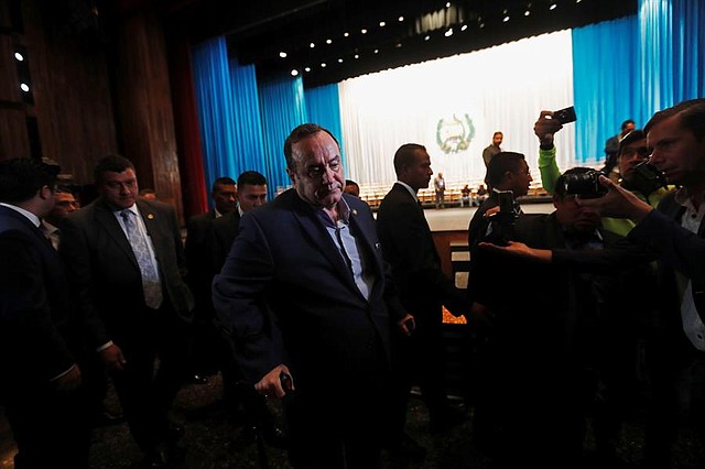 POLÍTICA. El presidente electo de Guatemala, Alejandro Giammattei, ofrece una conferencia de prensa, previo al ensayo de investidura, este lunes, en el Teatro Nacional de Guatemala (Guatemala)
