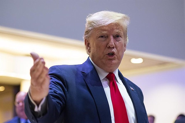 POLÍTICA. El presidente de los Estados Unidos, Donald J. Trump antes de abandonar la 50ª reunión anual del Foro Económico Mundial (FEM) en Davos, Suiza, el 22 de enero de 2020