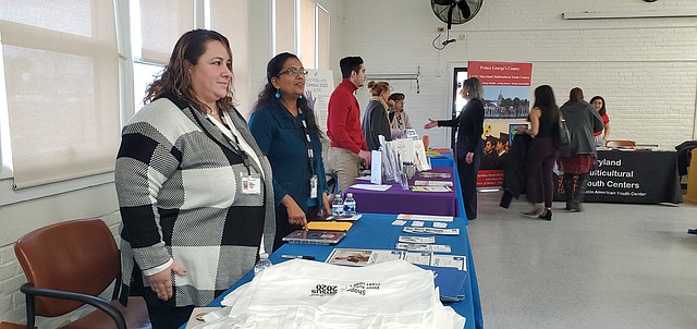 EMPLEO. Una mesa para contratación de empleos temporales para trabajar en el Censo promocionó las oportunidades laborales