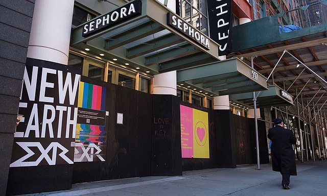 NUEVA YORK. Broadway extendió el cierre de teatros hasta septiembre. | Foto: Efe/Justin Lane.