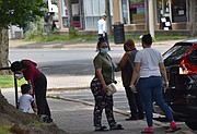 VECINOS. Los habitantes de “Chirilagua” saben que están viviendo en una zona de alto peligro de contagio comunitario. | Foto: Tomás Guevara - ETL