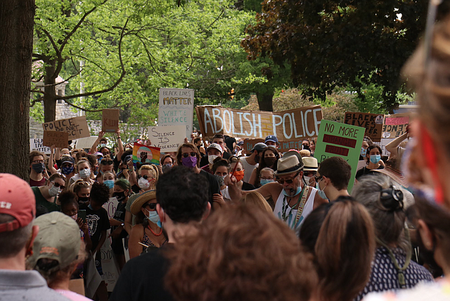 MANIFESTACIONES. Great Barrington, MA