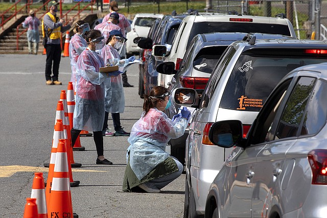 VIRGINIA. En el condado de Fairfax, en Virginia, las pruebas para COVID-19 han estado disponibles sin costo y sin una orden del doctor. | Foto: AP PHOTO/JACQUELYN MARTIN