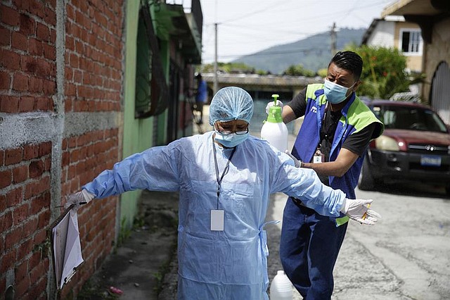 CONTAGIOS. Diversas localidades de El Salvador han intensificado sus medidas para contrarrestar y evitar más contagios del coronavirus SARS-CoV-2, que hasta el martes ha dejado 235 fallecidos en este país centroamericano que experimenta una escalada en el número de positivos