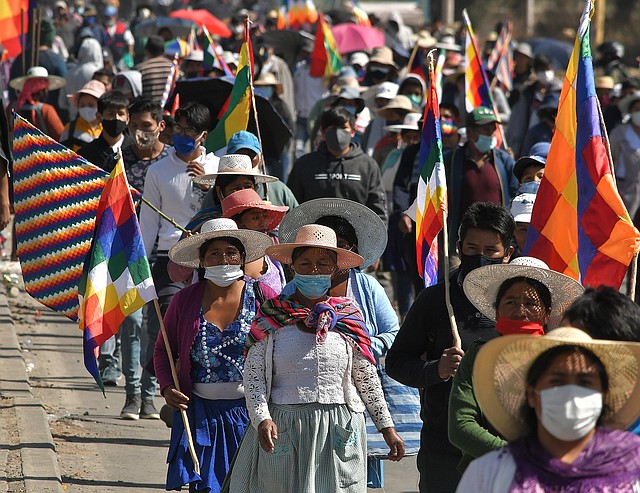 PROTESTAS. El cambio de fecha de los comicios en Bolivia ha generado manifestaciones. | Foto: Efe/Jorge Ábrego.