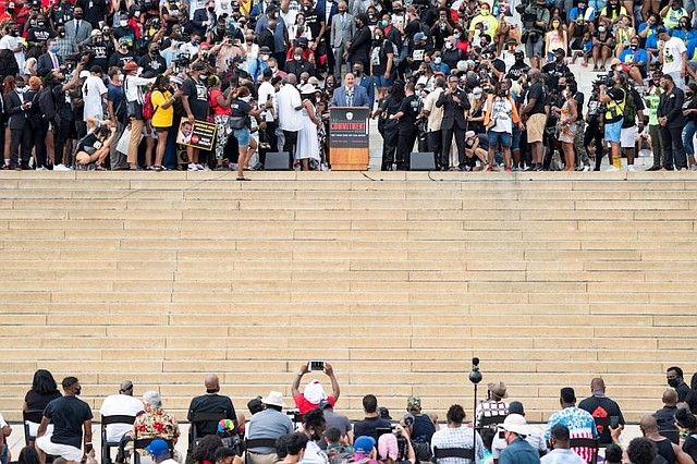 DISCURSO. Martin Luther King III ofreció sus palabras a la multitud/EFE