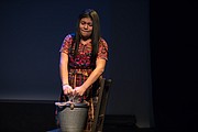 HISTORIA. Jennifer López creó el monólogo “Otra batalla aprendida”, basado en su propia historia de privaciones y pérdidas. | FOTO: Cortesía PASO NUEVO