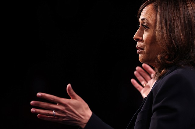 DEBATE. La senadora Harris aseguró que los impuestos no subirán para las personas que ganen menos de 400 mil dólares al año. | Foto: Efe/Justin Sullivan.