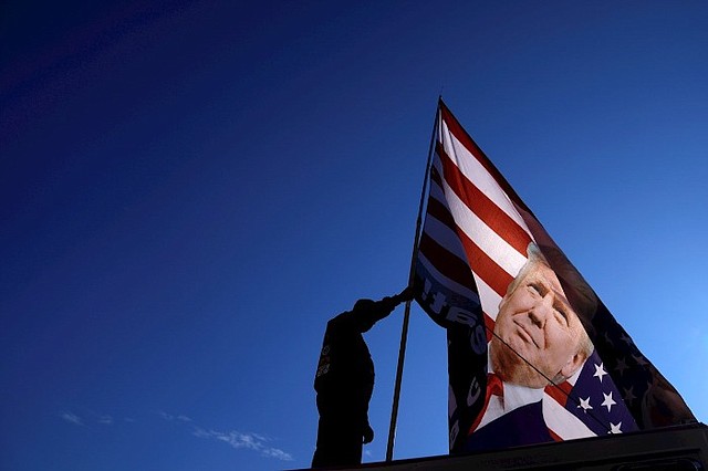 FIGURA. Pese al revés electoral, las leyes aprobadas en la administración Trump podrían trascender/EFE