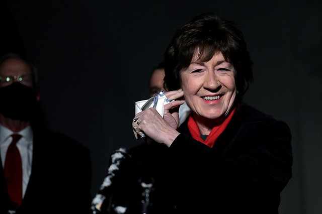 DECLARACIÓN. La senadora republicana Susan Collins informó que acordó aumentar el contacto con Biden. | Foto: Efe.