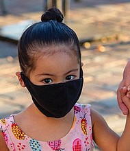 DISPUTA. Las restricciones para el uso de mascarillas impuestas por el Gobierno texano estarían en conflicto directo con el mandato federal del programa Head Start.