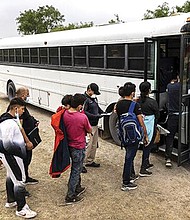 Más de 60,000 fueron expulsados de Texas