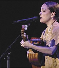 Natalia Lafourcade.