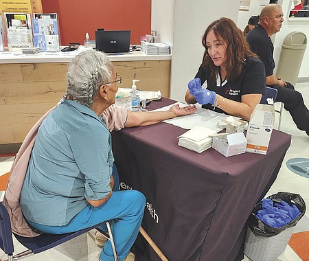 La Ventanilla de Salud se ofrece dentro de el Consulado General de México 
5202 E. Ben White Blvd. #150 Austin, TX 78741
(512) 579-4559