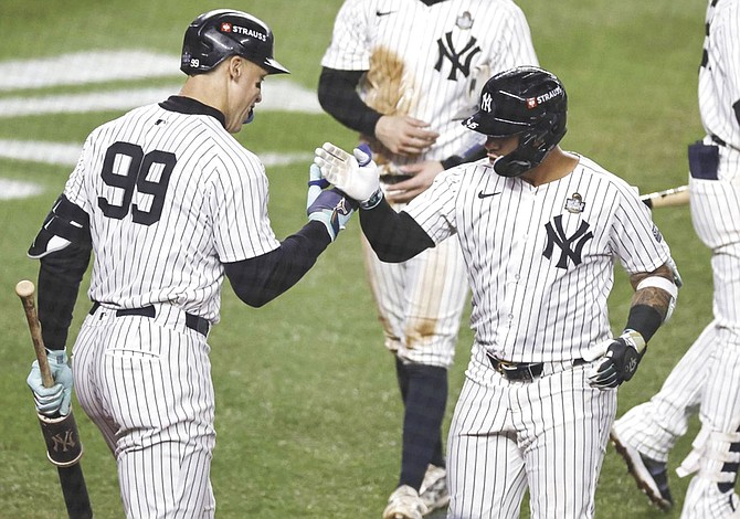 Yankees siguen con vida