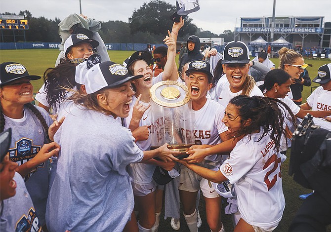 Texas se adjudica el primer título de la SEC en fútbol femenino