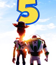 La quinta película de Toy Story está a menos de dos años de estrenarse y es seguro decir que ya está en desarrollo para otorgar lo que podría ser un nuevo éxito taquillero para la compañía del ratón.