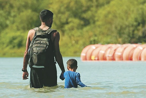 Texas: reactivan colocación de boyas